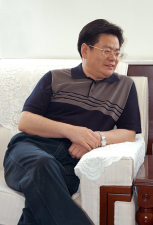哈尔滨原市长张效廉被查，心灵寻找平静之旅启程
