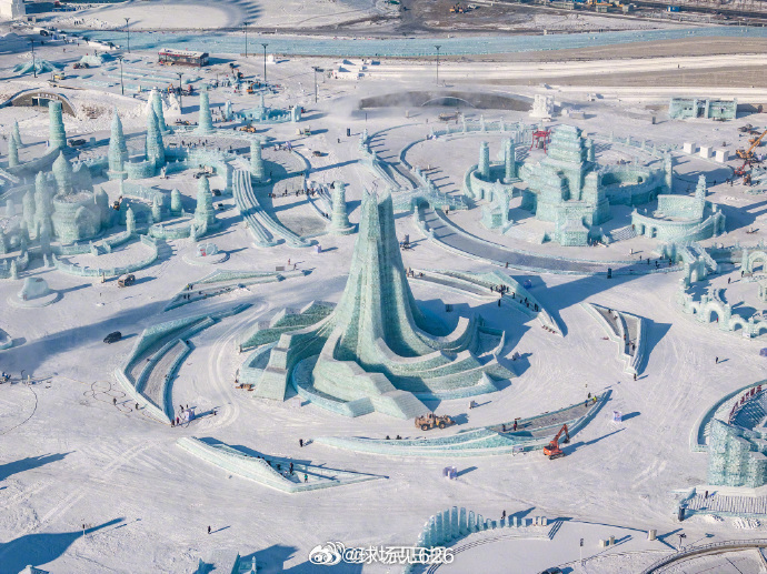 哈尔滨冰雪大世界扩展至百万平米，机遇与挑战同步增长