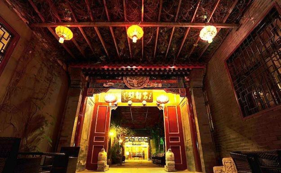 怡春院最新动态揭秘，现代娱乐业的创新与发展