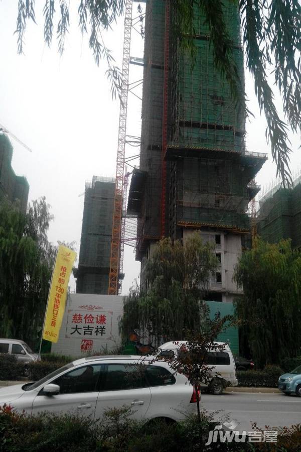 荣立鸿鹄嘉苑最新,荣立鸿鹄嘉苑最新，一场自然美景的探险之旅