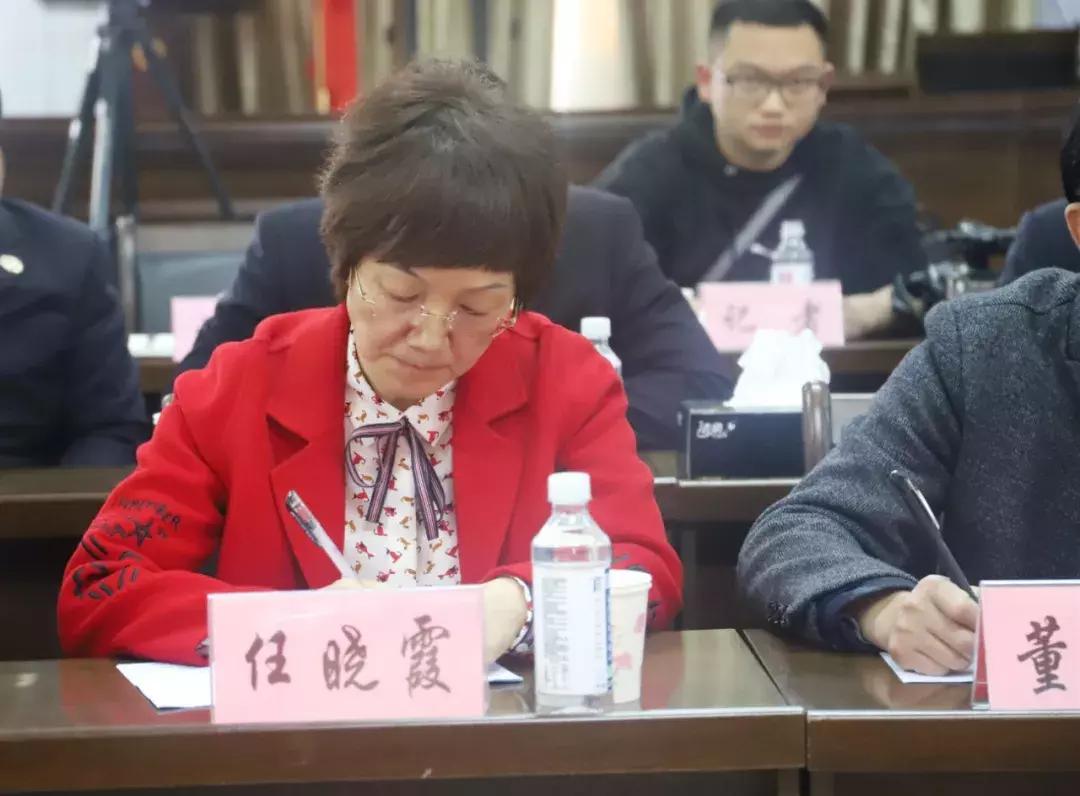 渝黔城际高铁最新动态，速度与希望点燃激情之光
