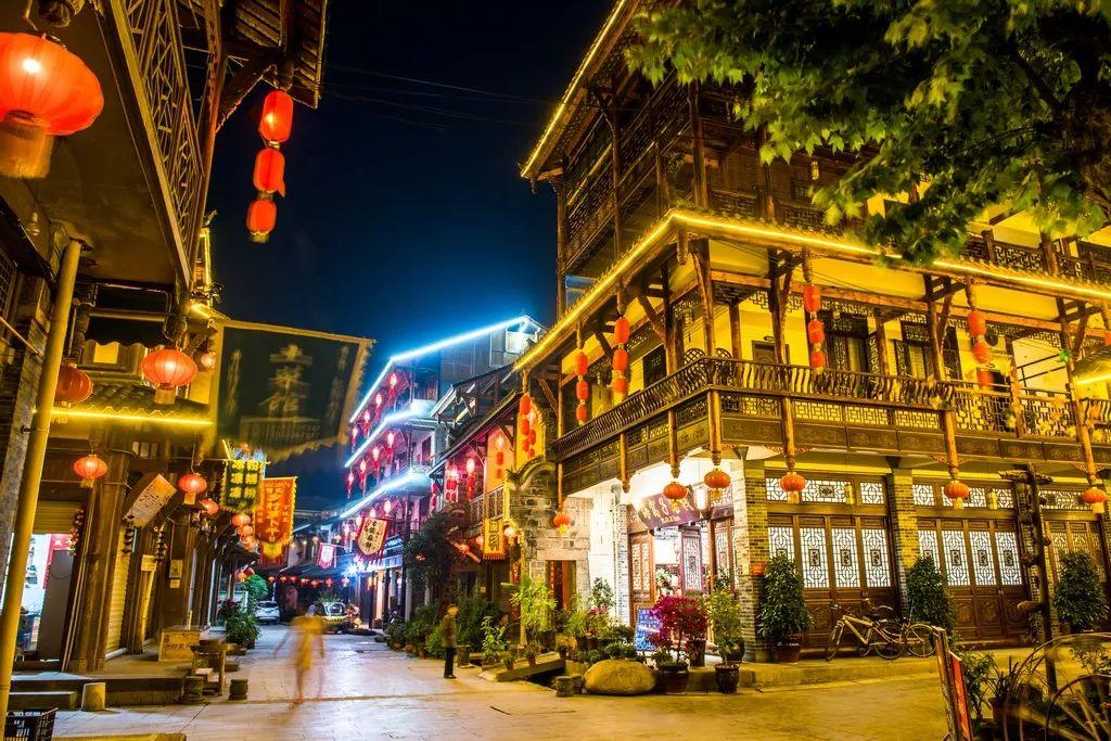 彭州市招聘网最新招聘，职场新动向与时代脉搏同步前行