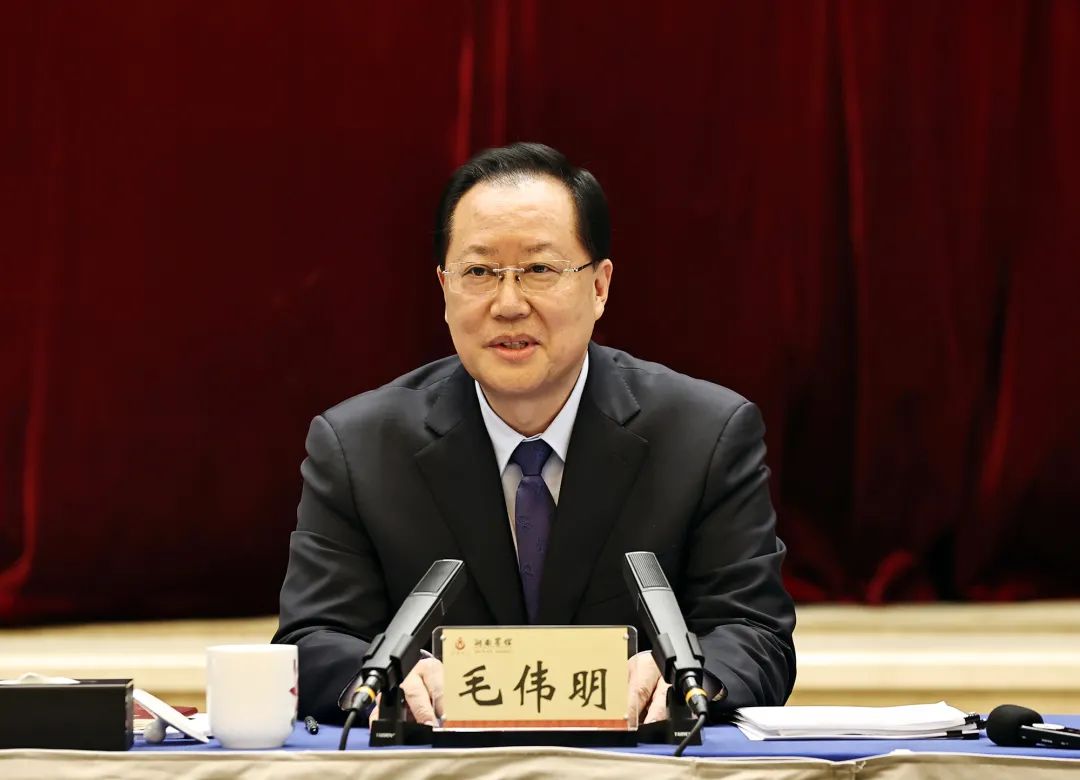 毛伟明涂琼理引领科技潮流，重塑生活体验的最新动态