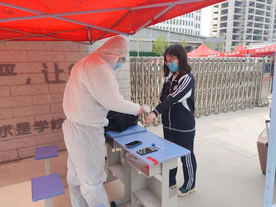 献县一中高三卓越成就背后的努力故事，最新成绩揭秘