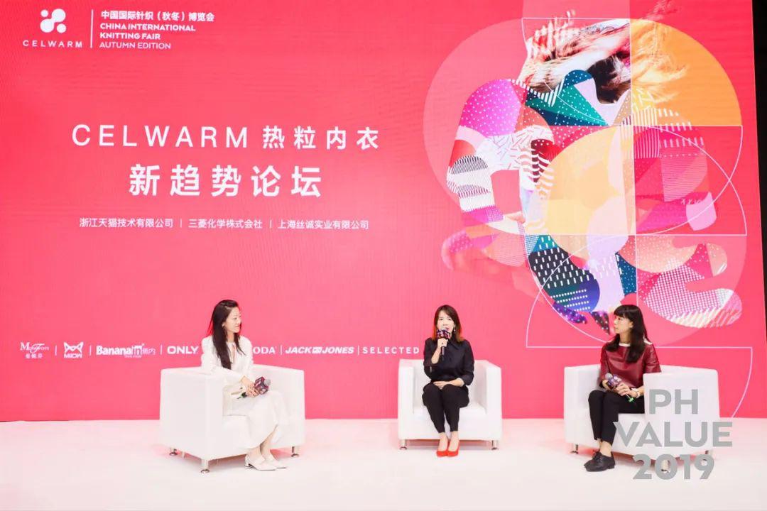 科技之光，最新款电脑重塑未来生活