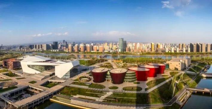 人民币最新价格与探索自然美景的双重体验