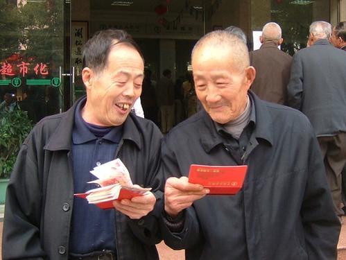科技新品引领未来，延迟退休新纪元，最新消息与探讨