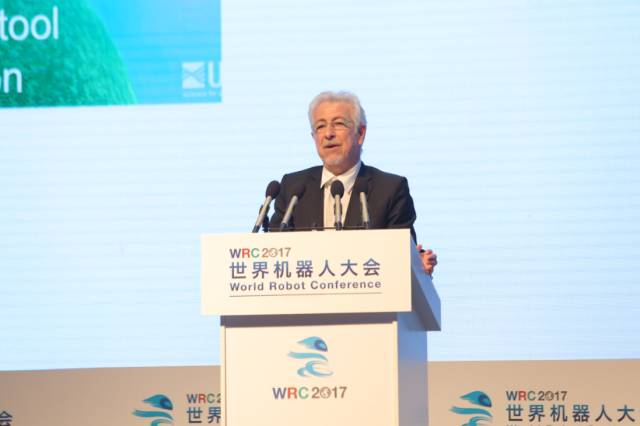 数字时代的深度探索，某大型社交平台数据泄露事件的网络案例研究与分析
